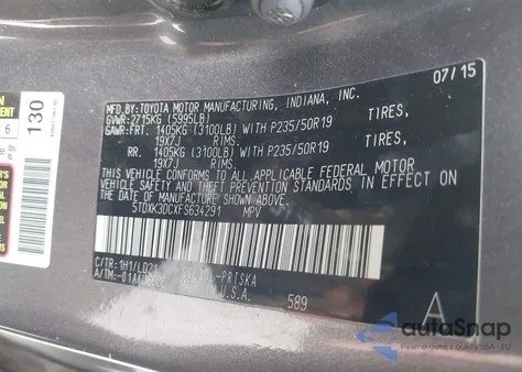 2015 Toyota Sienna Se Premium 8 Passenger z USA, uszkodzony, nr VIN 5TDXK3DCXFS634291